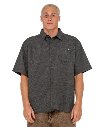 Rusty RESNO CHECK SHORT SLEEVE SHIRT, BLK